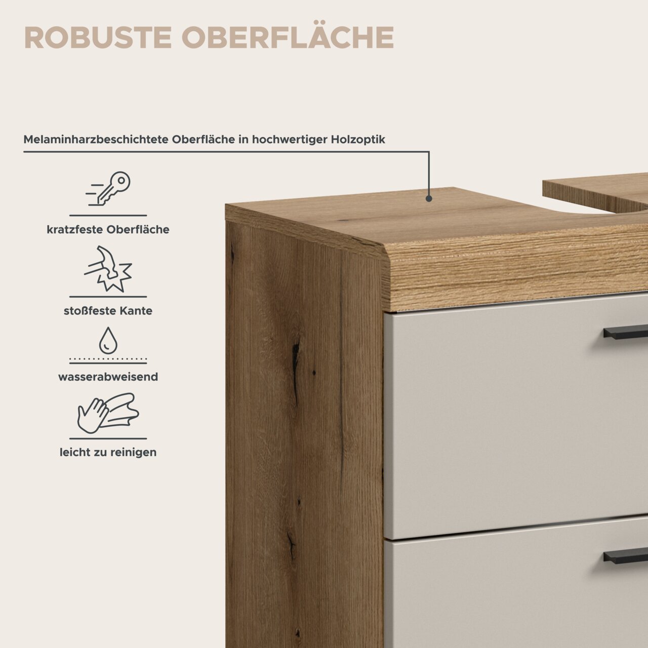 Detailansicht einer Kommode mit melaminharzbeschichteter Holzoptik-Oberfläche, weißer Front und schwarzem Griff; Perspektive: schräg von vorne links mit Fokus auf die obere Kante.