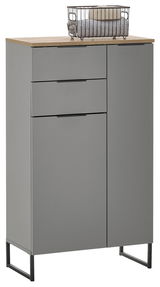 Graues Highboard mit zwei Schubladen und einer Tür, darauf ein Metallkorb mit Handtüchern, seitliche Perspektive