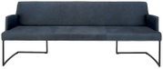 Moderne bank met donkerblauwe bekleding en metalen frame, vooraanzicht