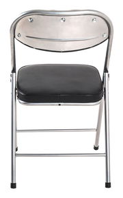 Klappstuhl aus Metall mit schwarzem Sitzpolster, Ansicht von vorne