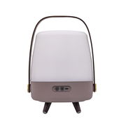 Tragbare Lampe mit Griff, Vorderansicht mit Bedienelementen und USB-Anschluss