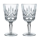 Zwei elegante Kristallgläser mit facettiertem Design, frontal abgebildet.