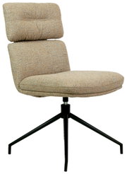 Moderner Stuhl mit gepolsterter Rückenlehne und Sitzfläche in beige, auf schwarzem Metallgestell, seitliche Perspektive.