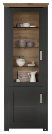 Vitrine in dunklem Holz mit Glastür, gefüllt mit Geschirr, aus frontaler Perspektive