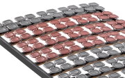 Federholzrahmen Flex S mit roten und grauen Federplatten, seitliche Perspektive