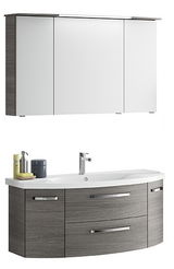 Moderne Badkombination mit grauem Unterschrank und weißem Spiegelschrank, Frontalansicht