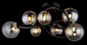 Moderne Deckenleuchte mit mehreren kugelförmigen Glaskörpern und warmweißen LED-Lampen, seitliche Perspektive