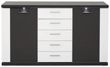 Frontale Ansicht eines modernen Sideboards mit schwarzem und weißem Design, zwei Türen und fünf Schubladen.