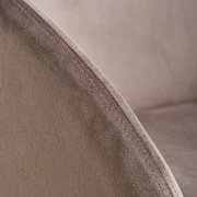 Nahaufnahme der Naht und Textur eines Sessels aus der Serie SUNNY von Livetastic, seitliche Perspektive