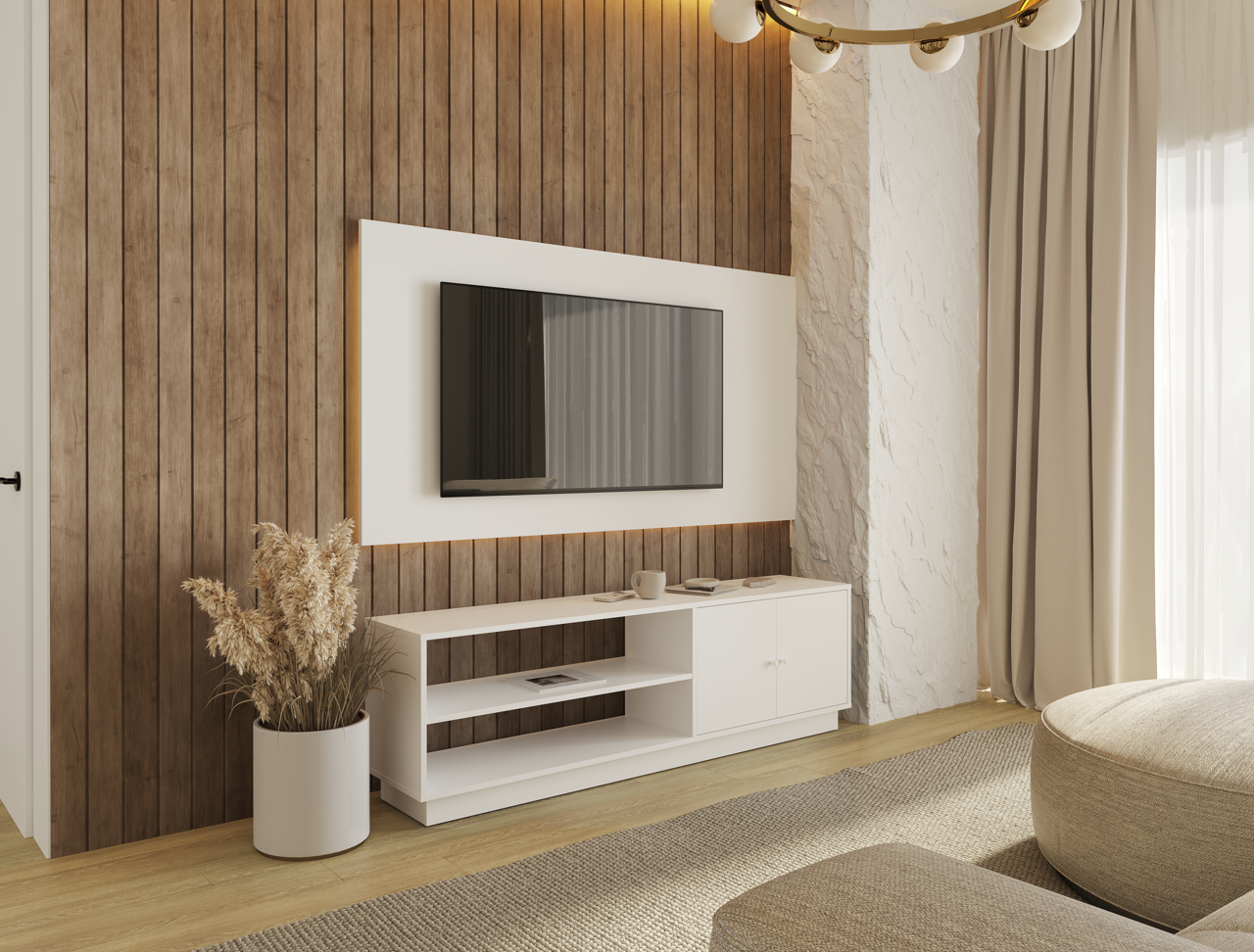 Modernes weißes TV-Lowboard mit zwei offenen Fächern und zwei Türen, platziert in einem stilvollen Wohnzimmer mit Holzverkleidung und einem großen Fernseher an der Wand. Perspektive von schräg vorne.