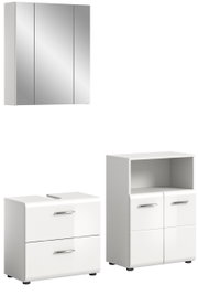 Badezimmermöbel-Set bestehend aus einem Spiegelschrank, einem Unterschrank mit zwei Schubladen und einem Hochschrank mit offenen und geschlossenen Fächern, Perspektive von vorne.