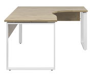 Eckschreibtisch mit Holzoberfläche und weißem Metallgestell, seitliche Perspektive