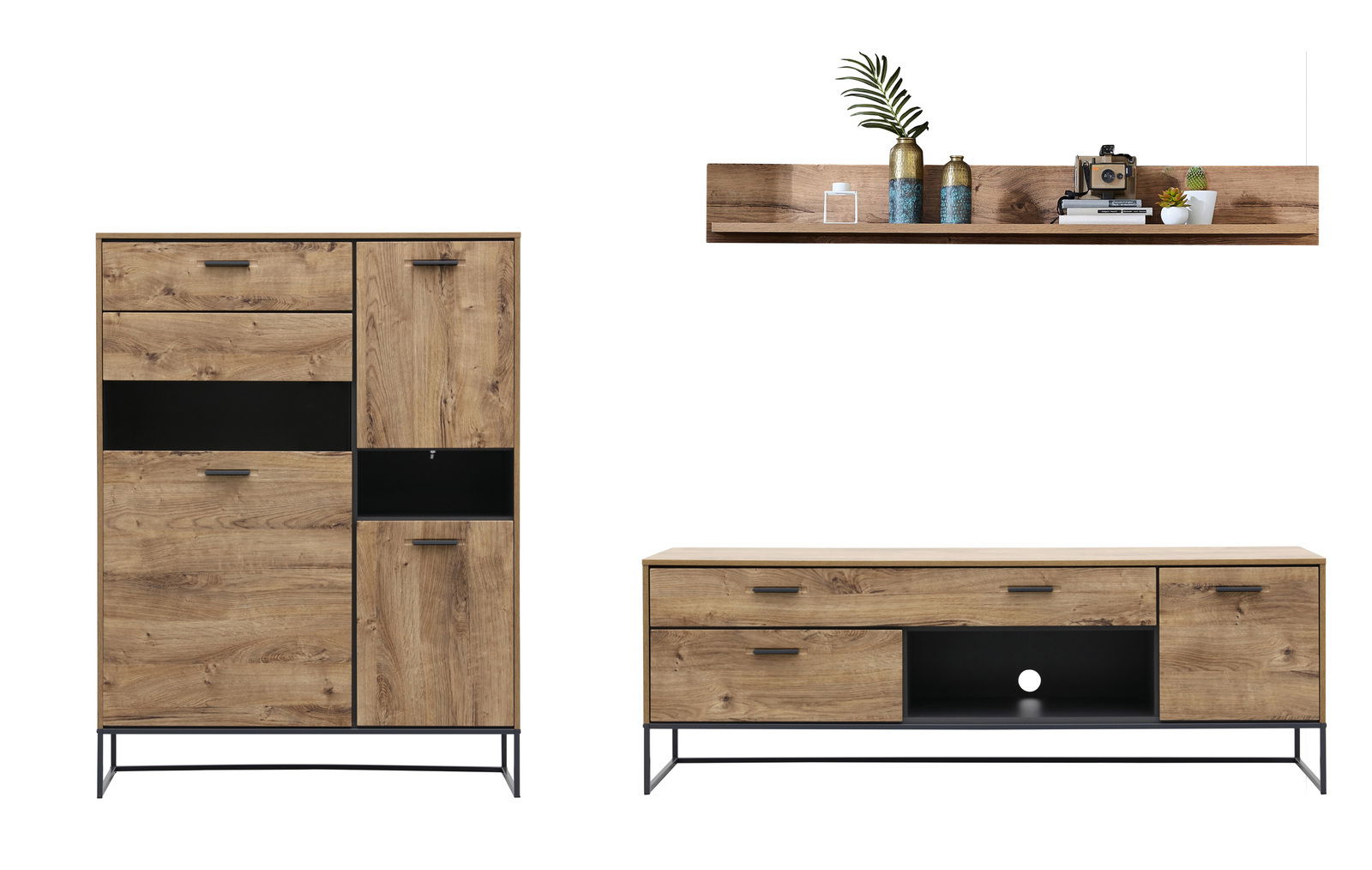 Wandkombination aus Holz mit schwarzem Metallgestell, bestehend aus einem hohen Schrank, einem niedrigen TV-Schrank und einem Wandregal, frontal betrachtet.
