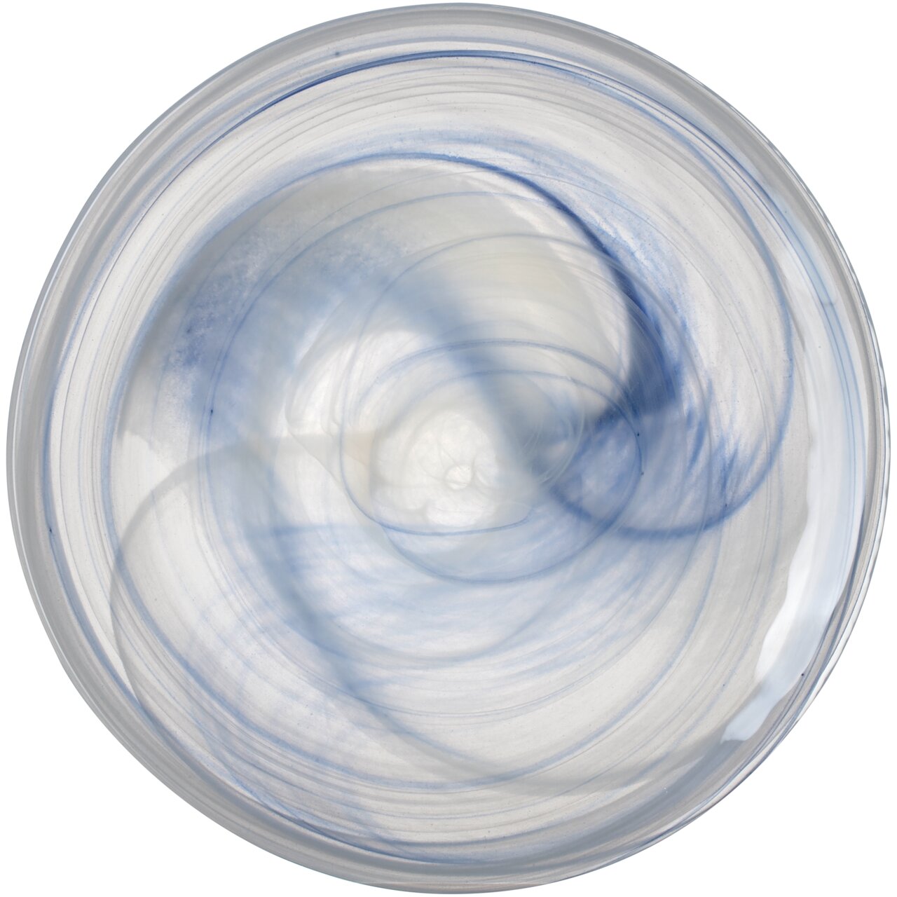 Rond bord in blauw en beige met een abstract wervelpatroon, gezien van bovenaf.