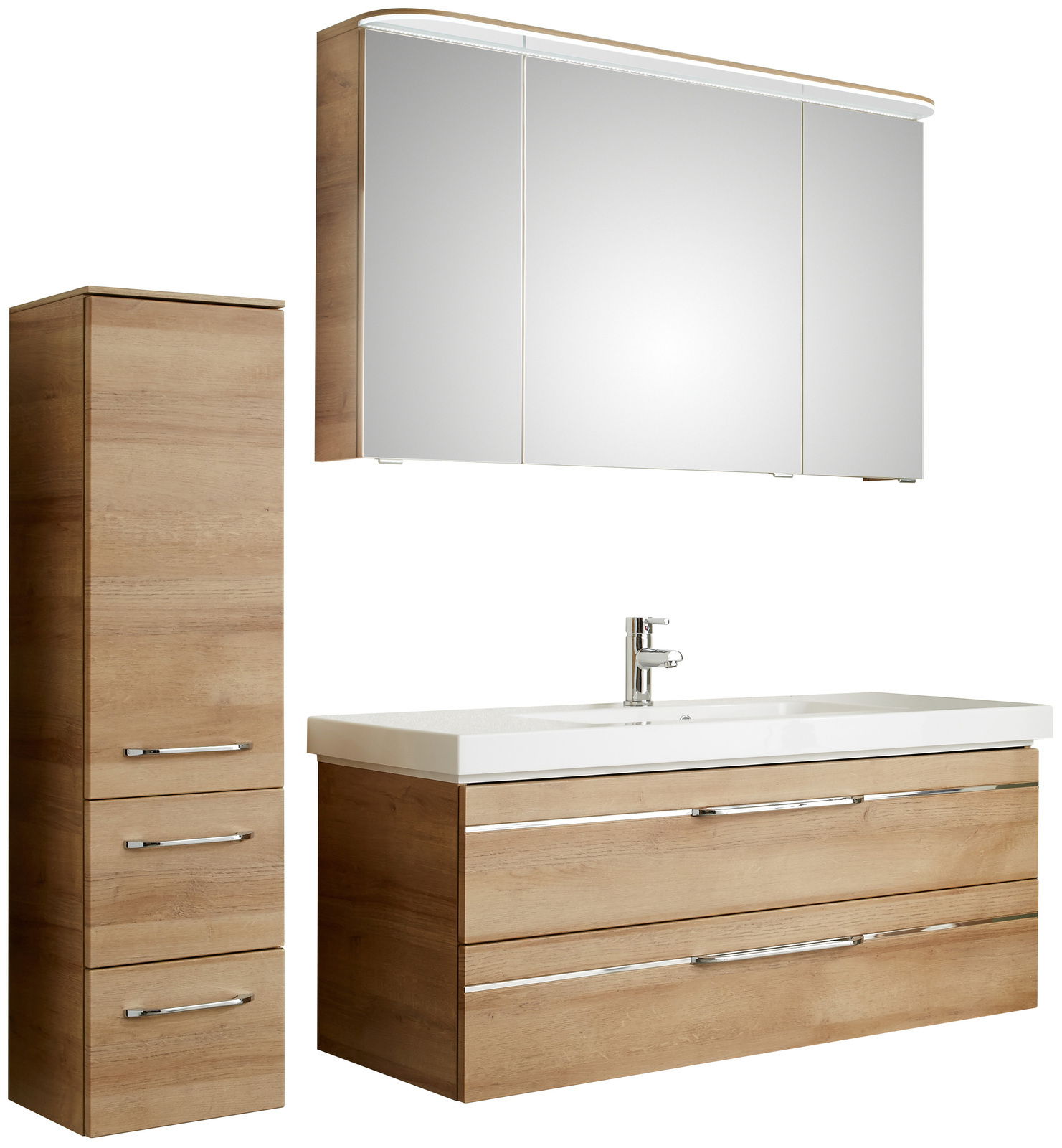 Moderner Badblock in Holzoptik mit Spiegelschrank, Waschbeckenunterschrank und hohem Seitenschrank, Frontalansicht.