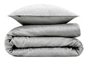 Stapel aus Bettwäsche-Set in Grau mit floralem Muster, bestehend aus einem Kissenbezug und einem gefalteten Bettbezug, frontal betrachtet.