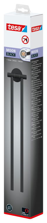 tesa MOON BLACK Handtuchhalter in mattem Schwarz, Vorderansicht der Verpackung mit Abbildung des Produkts und Produktinformationen.