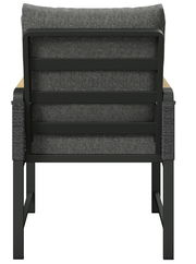 Rückansicht eines modernen Gartenstuhls mit grauem Polster und schwarzem Metallrahmen.