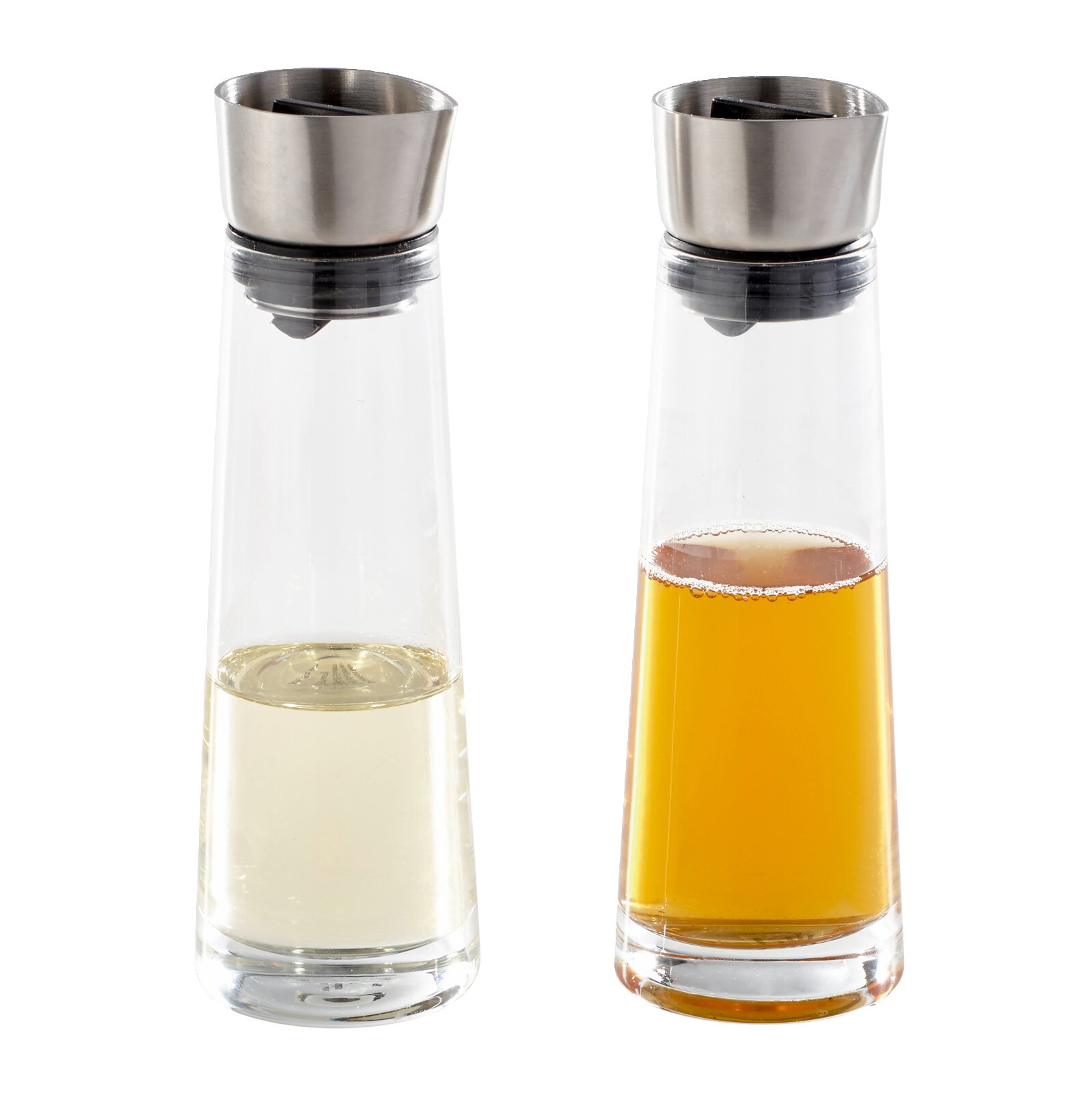 blomus Essig-/Öl 2er-Set ALINJO Zwei elegante Glasflaschen mit Edelstahlverschluss, gefüllt mit Essig und Öl, aus der Frontalperspektive.