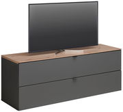 TV-Lowboard DIANA in moderner Frontansicht mit Holzoberfläche und grauen Schubladen, darauf steht ein Flachbildfernseher.