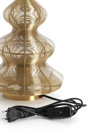 Goldene Tischleuchte mit elegantem, geschwungenem Drahtdesign und schwarzem Kabel, seitliche Perspektive