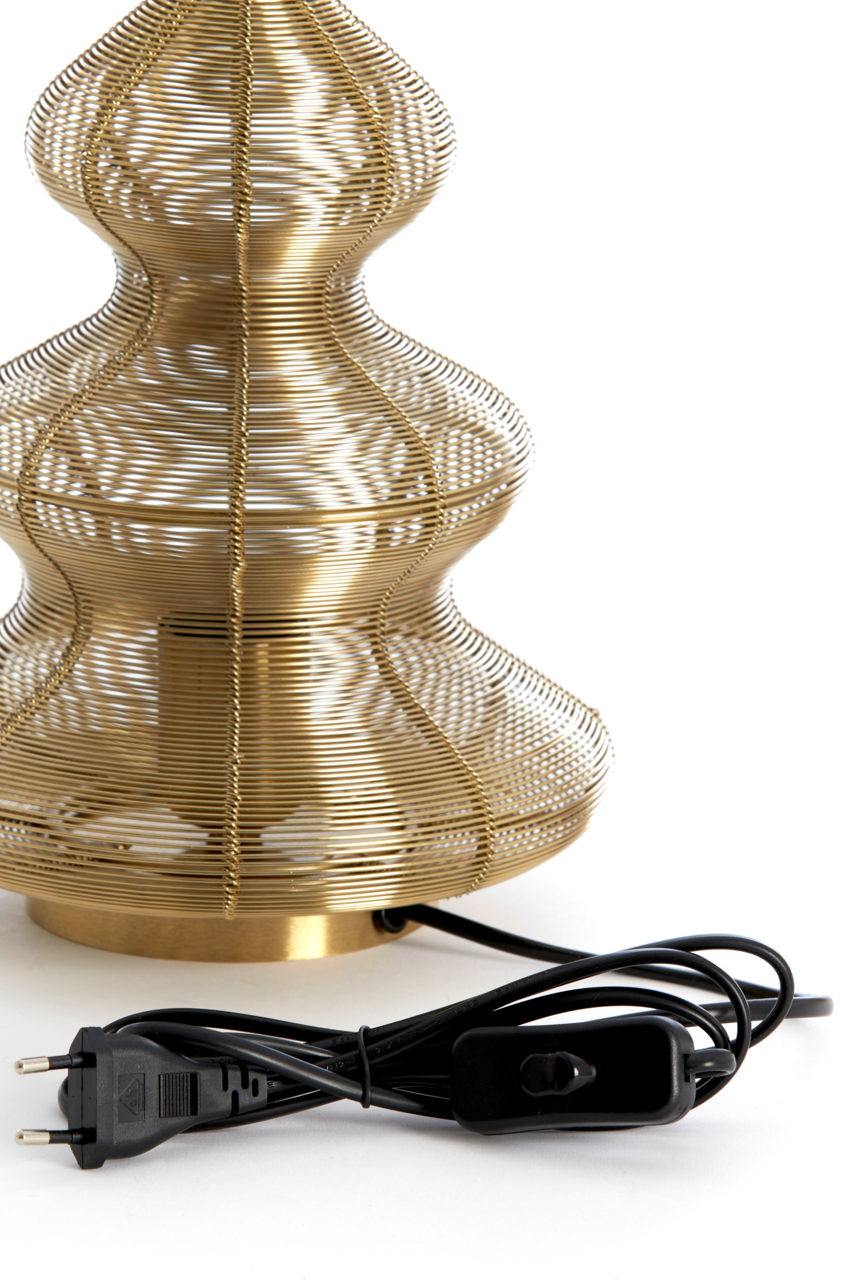 Goldene Tischleuchte mit elegantem, geschwungenem Drahtdesign und schwarzem Kabel, seitliche Perspektive