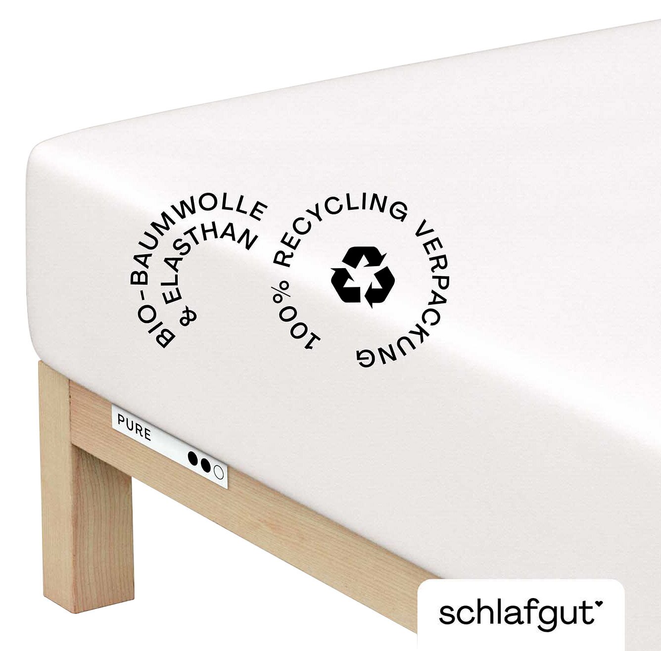 schlafgut Spannbettlaken XL 101 Pure 200x220cm Spannbettlaken XL 101 aus Bio-Baumwolle und Elasthan, seitliche Perspektive, mit Recycling-Verpackung.