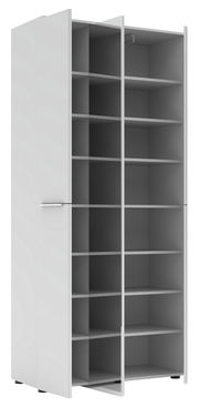 Moderner weißer Garderobenschrank mit mehreren offenen Fächern und einer Tür, perspektivisch von vorne links gezeigt.