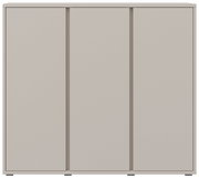 Schuhschrank mit drei Türen in Frontansicht