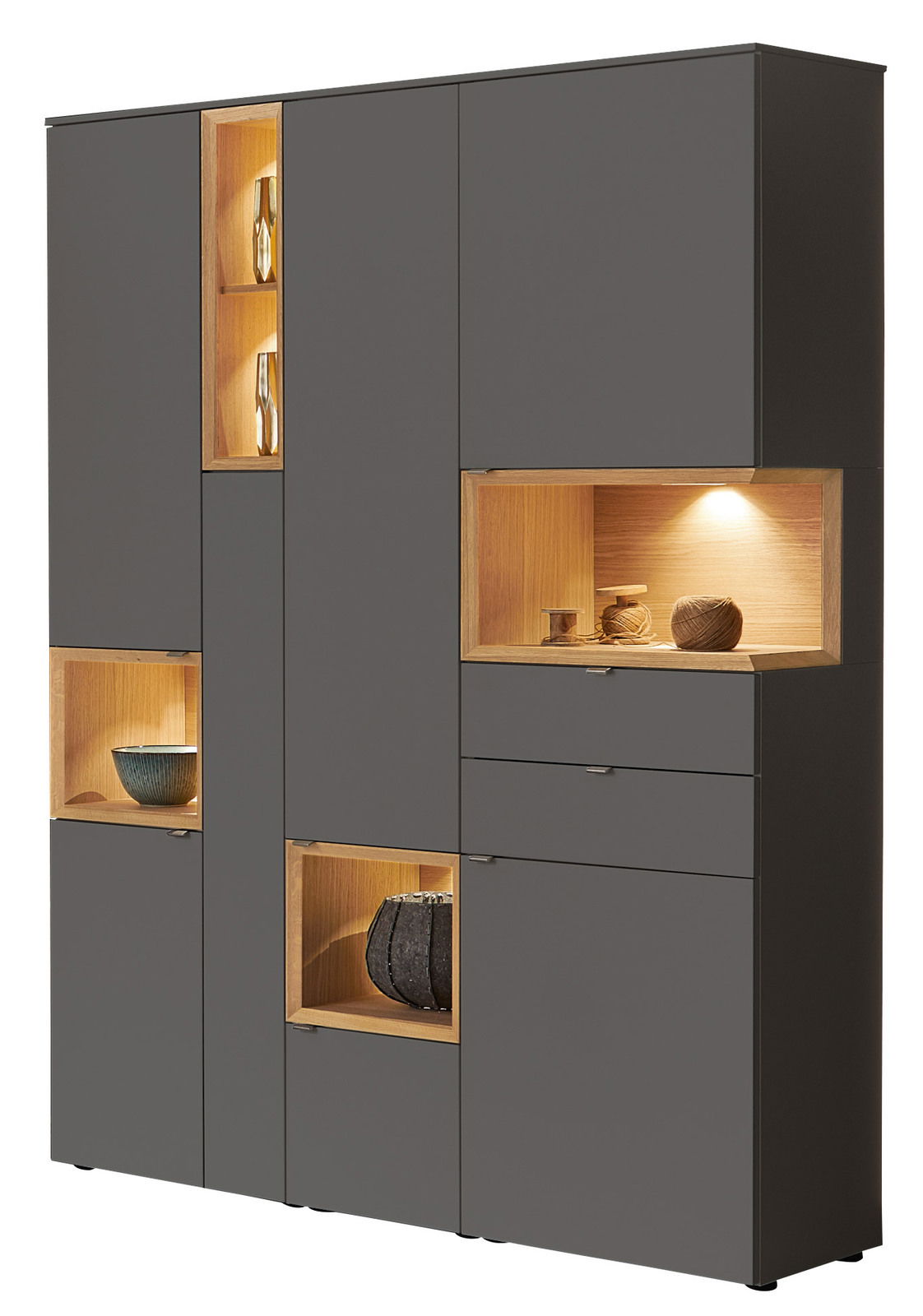 Moderne Vitrine in dunklem Grau mit mehreren Fächern und integrierter Beleuchtung, seitliche Perspektive