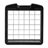 Vorderansicht eines Würfel- und Stifteschneiders mit scharfen Klingen und Gitterdesign.