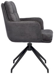 Grauer Armlehnstuhl mit geripptem Stoffbezug, seitliche Perspektive, auf schwarzem Metallgestell.