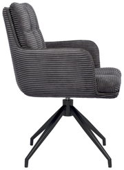 Grauer Armlehnstuhl mit geripptem Stoffbezug, seitliche Perspektive, auf schwarzem Metallgestell.