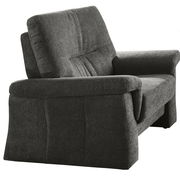 Grauer Sessel aus Stoff, seitliche Perspektive