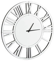 Moderne Wanduhr mit römischen Ziffern und silbernem Rahmen, seitliche Perspektive