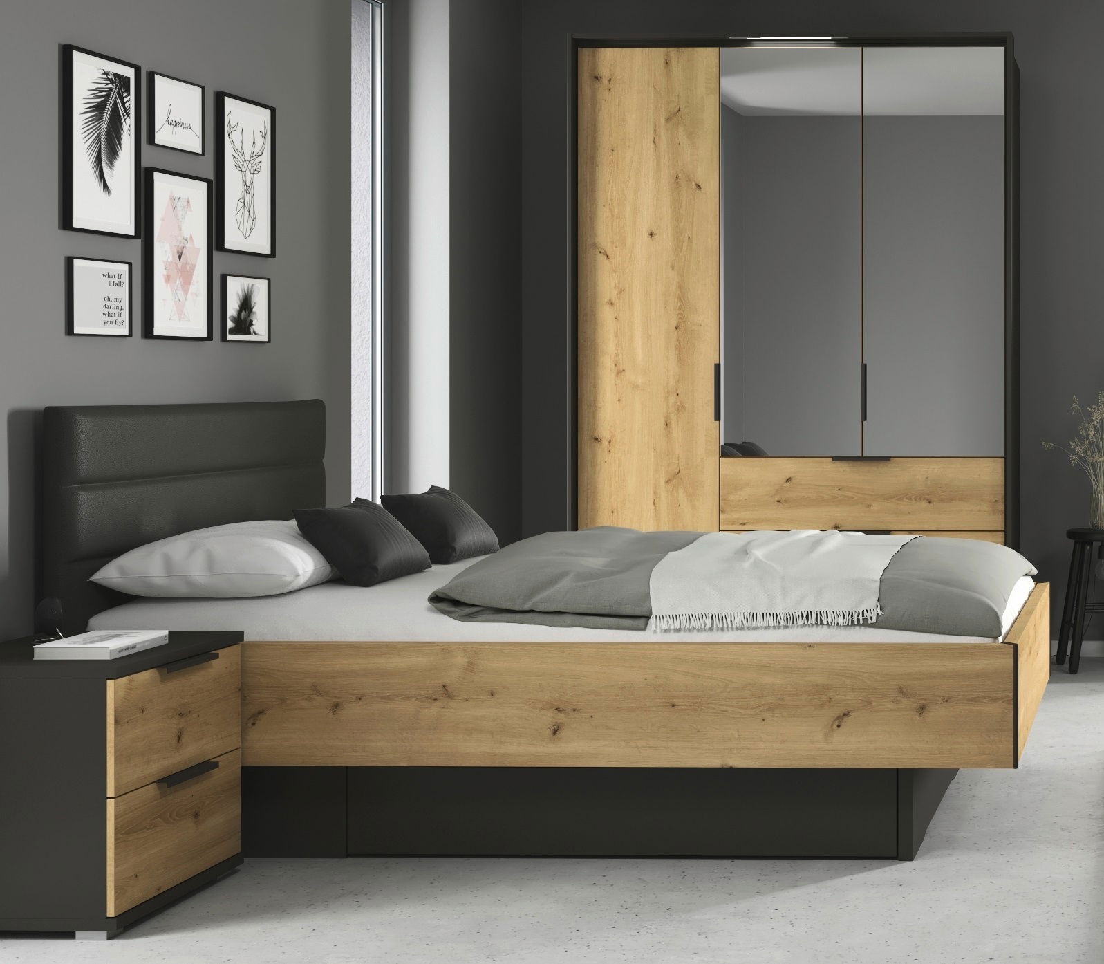 XORA Sockelschubkasten für Bett ENDORA-F Modernes Schlafzimmer mit einem Bett, das einen Sockelschubkasten integriert hat. Das Bett ist aus Holz mit dunklen Akzenten und steht in einem stilvoll eingerichteten Raum mit grauen Wänden und dekorativen Bildern. Perspektive von der Seite.