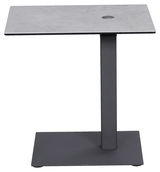 Moderner Beistelltisch mit rechteckiger grauer Tischplatte und schwarzem Metallgestell, seitliche Perspektive