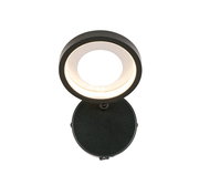 LED-Strahler in schwarzem Gehäuse, von oben betrachtet, mit leuchtendem Ring.