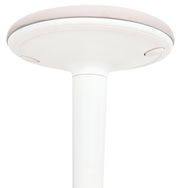 Unteransicht eines weißen Sitzhockers mit rundem, gepolstertem Sitz.