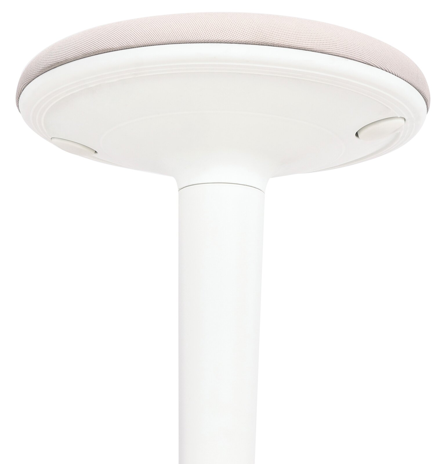 Unteransicht eines weißen Sitzhockers mit rundem, gepolstertem Sitz.