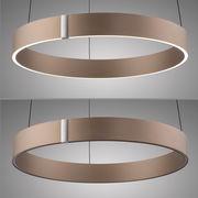 Moderne LED-Pendelleuchte in Ringform, aus braunem Material mit silbernem Akzent, von unten und seitlich betrachtet.