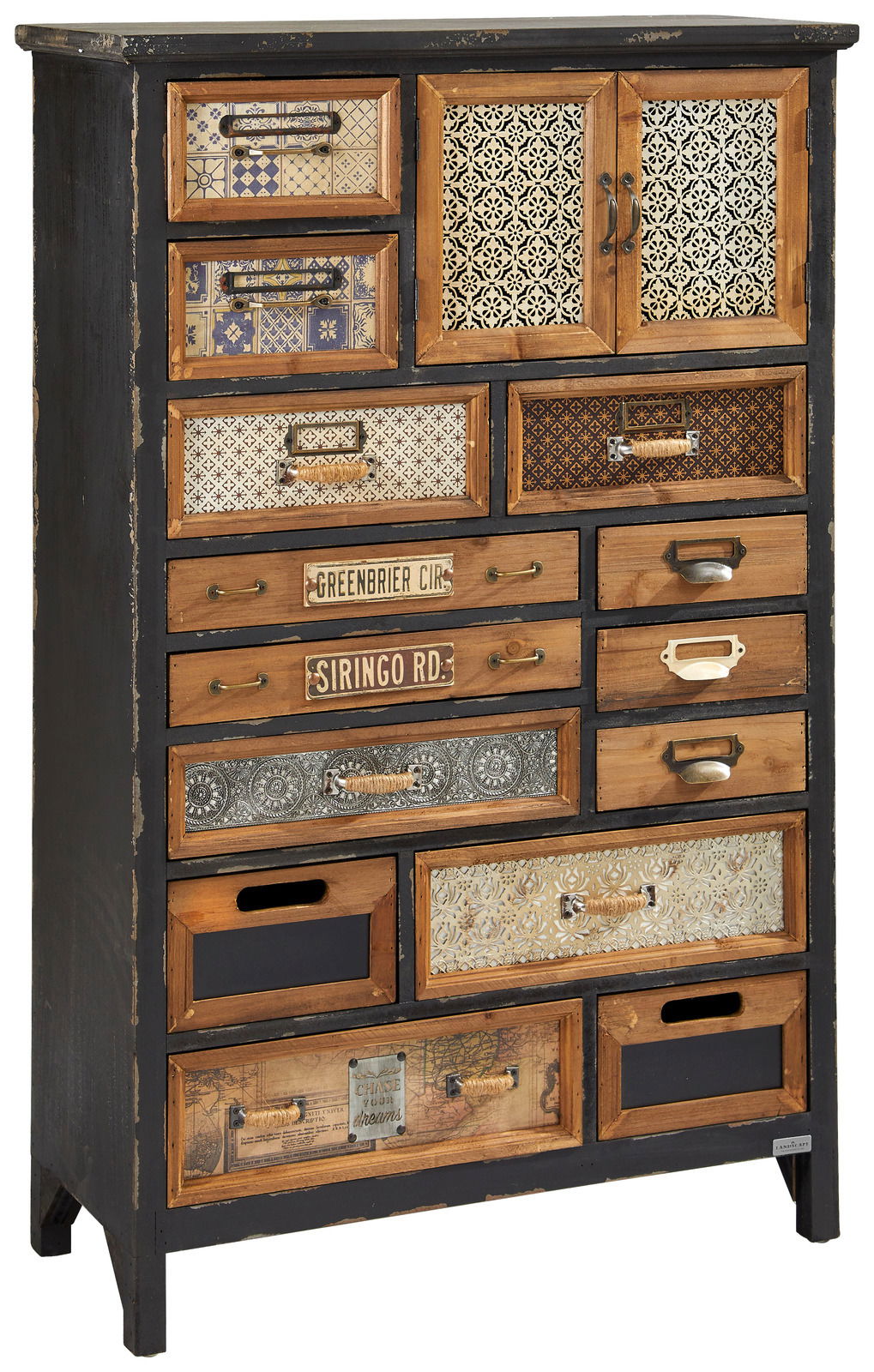 Landscape Kommode SARAH Vintage Kommode mit verschiedenen Schubladenfronten in unterschiedlichen Mustern und Farben, aus einer leicht seitlichen Perspektive fotografiert.