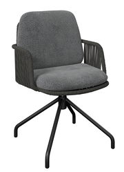 Grauer Armlehnstuhl mit gepolstertem Sitz und Rückenlehne, schwarzem Metallgestell und seitlicher Perspektive