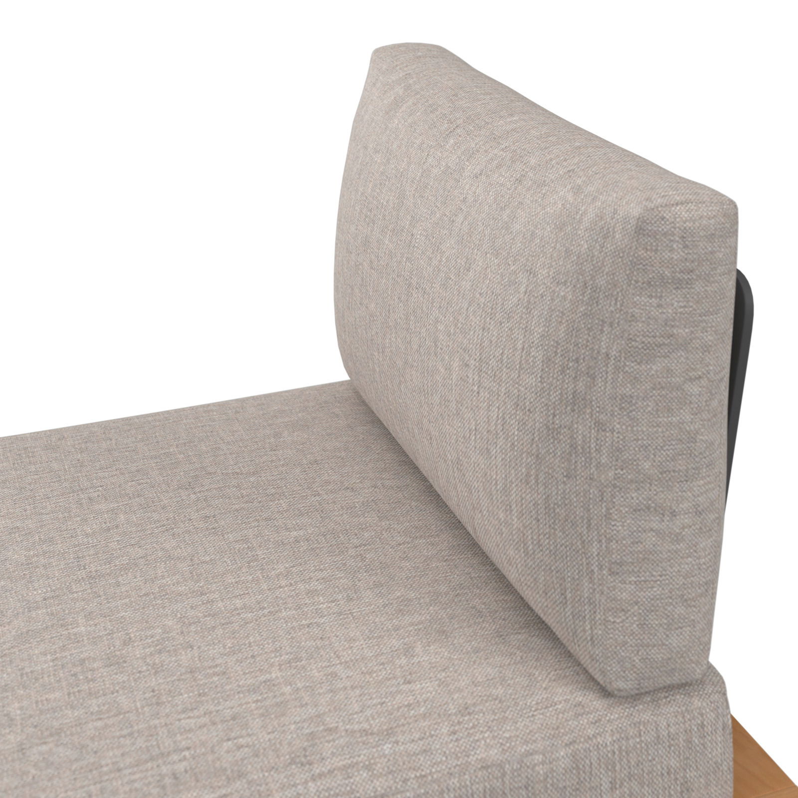 Detailansicht eines Loungesofas mit hellgrauem Stoffbezug, seitliche Perspektive auf Rückenlehne und Sitzfläche.