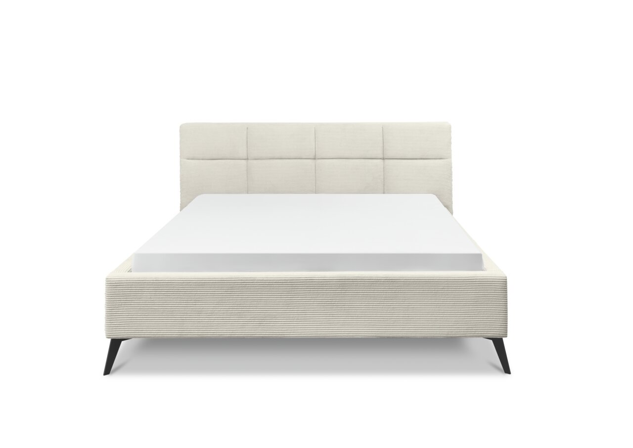 Frontale Ansicht eines modernen Polsterbetts mit hellem Stoffbezug und schwarzen Beinen.