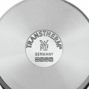 Bodenansicht eines WMF TransTherm Bratentopfs aus Edelstahl, hergestellt in Deutschland.