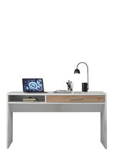 Moderner Schreibtisch mit weißer Oberfläche und Holzschublade, frontal abgebildet. Ausgestattet mit Laptop, Lampe und Schreibutensilien.