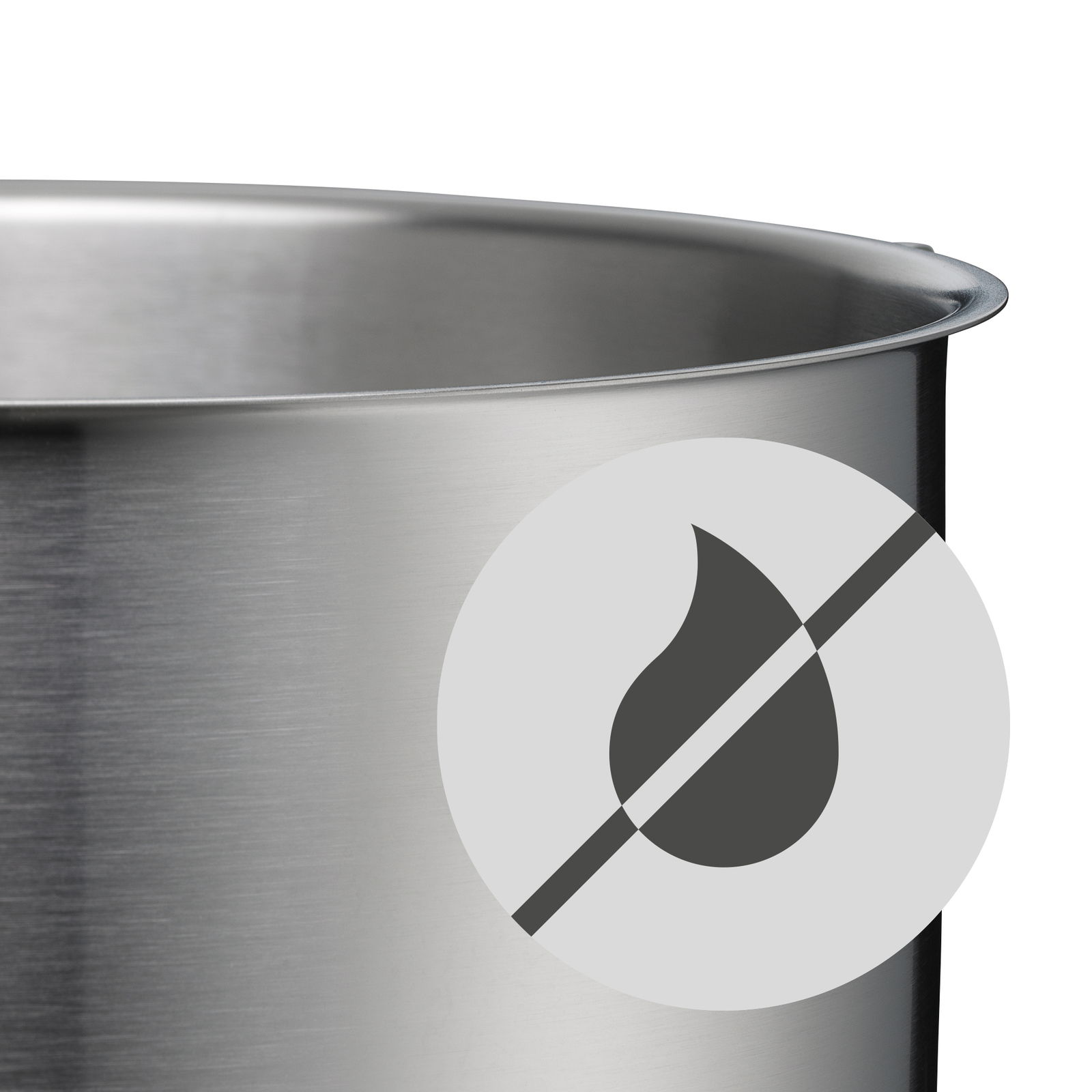 Nahaufnahme eines Edelstahlkochtopfs mit Antihaftsymbol, seitliche Perspektive