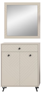 Frontale Ansicht einer modernen Garderobenkombination mit einem großen rechteckigen Spiegel und einem Schrank mit geometrischem Muster und schwarzen Griffen.