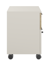 Seitenansicht eines Rollcontainers mit vier Rollen und einer schlichten, modernen Oberfläche.